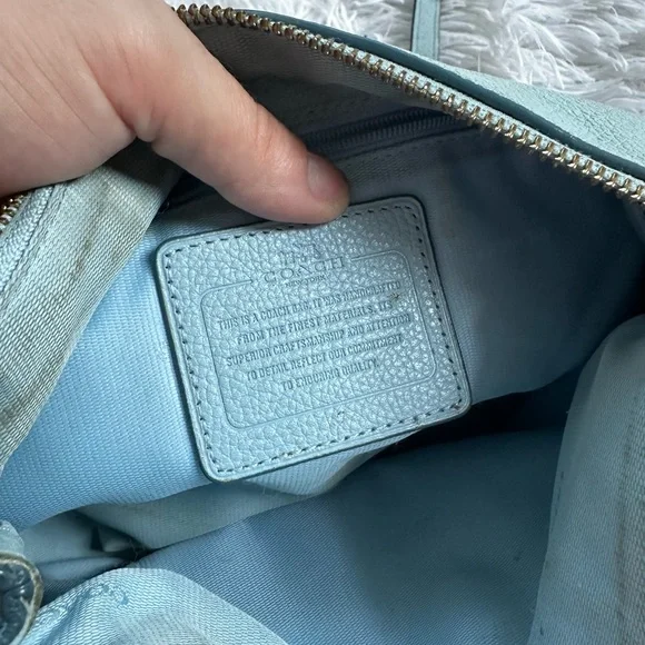 Coach Charley Embossed Horse and Carriage Pebbled Leather Crossbody Purse - Picture 8 of 9